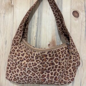 Leopard purse